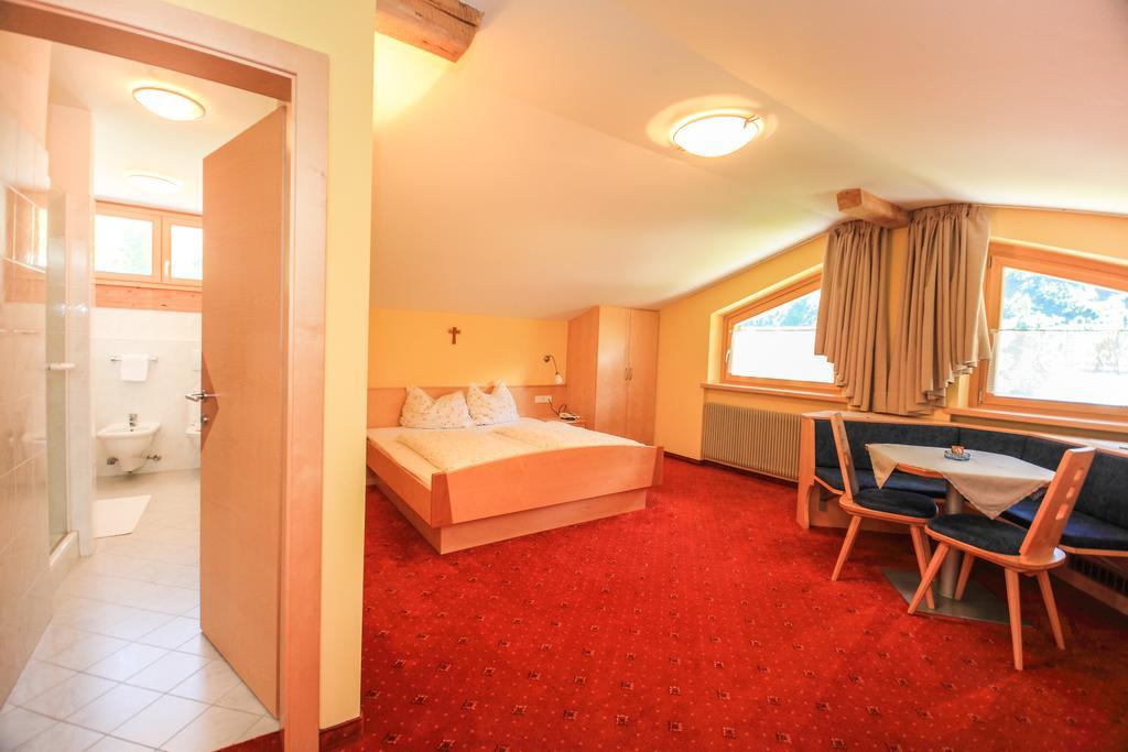 Garni Des Alpes Hotel Солда Стая снимка